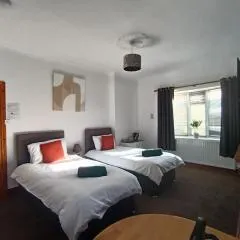 Geneva Cottage - close to Darlington train station