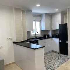Edifico Mañez Primero- Nuevo, 10 minutos Gibraltar