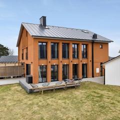 Lyxig villa med herrgårdsutsikt