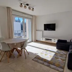 Modern and Comfortable 2-bedroom apartment near the center