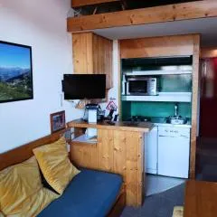 Résidence Archeboc - Appartement 5 personnes à Arc 1800 proche des pistes dans le village de Charmettoger MAE-1031