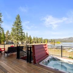 3 Cubs Lakefront - Stunning lakeside home with Hot Tub, Foosball, and Lake View