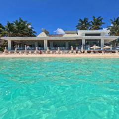 Gorgeous Duplex Mamitas Beach jacuzzi 3bd lock-out