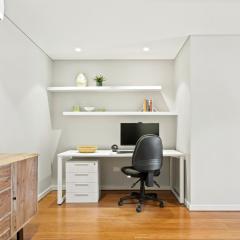 B208S - The Waverton Escape