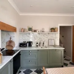 Charming Townhouse Retreat