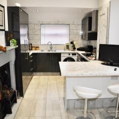 The Great Escape by Tŷ SA