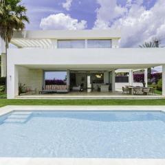 Fantástica Villa moderna en Rio Real