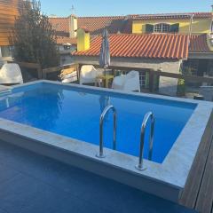 Sun house - Near Sintra - Kitchen - Pool