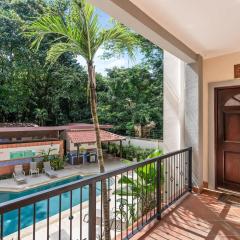 3-BD Beauty with Pool Near Beach