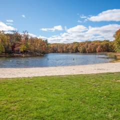 Spacious 3BR Home with BBQ in Gated Penn Estates