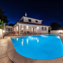 Villa Paronich