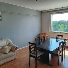 Cosy 50m2 Apartment, FREE Parking 20 min to Center