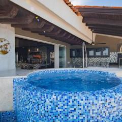 Pinnacle Resorts at Zona Romantica