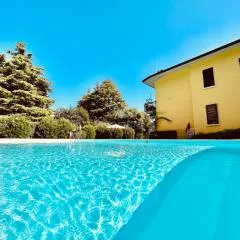 Hercules Apt - Piscina - vicino al Centro Sportivo
