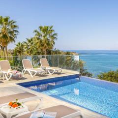 Pomos Seashore villa