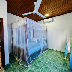 Traveller's Lodge Unawatuna