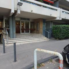 Studio Prado Perrier 8e