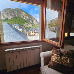 Apartamentos 3000 Escarrilla