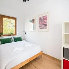 Saska Kępa Pleasant Apartment