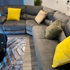 4 Guests - PetOK - Parking - 35min Central London