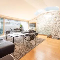 DUPLEX 145m Private Terrace and Elevator