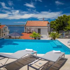 Apartments Villa Mt Brela