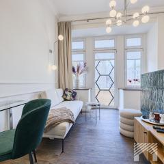 Polonia Residence Glamour by LookAp