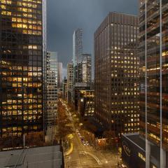 Penthouse on William - 4Br 3Bath - Sleeps 8