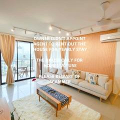 Spacious Balcony KLCC View Muji MITEC 3 min 14134