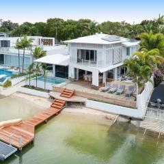 Lucy - Noosa - Noosaville