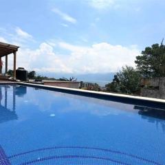 AT024 San Lucas Toliman Premium Home