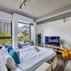 City Oasis Apartment with Rooftop Pool!