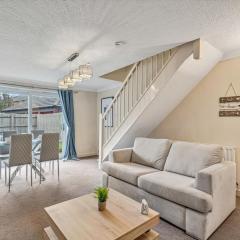 Modern Terraced House with Private Garden, Near Airport & MET Office