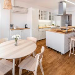 SpaTown Promenade Apartment