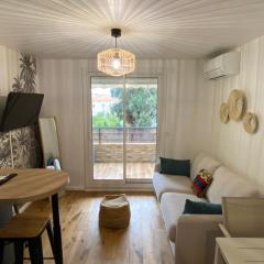 Studio 150 m de plage Golfe de Saint-Tropez