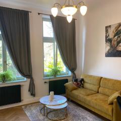 Apartament Mała Secesja - dla wyjątkowych gości, więcej niż hotel - 120 lat historii, komfort, prywatność