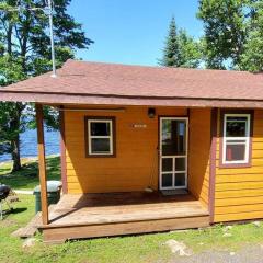 Lakeside 2 Bedroom Glacier Cabin On Kab