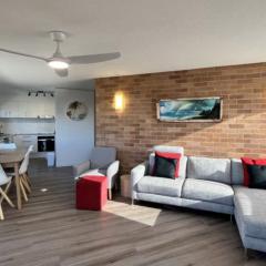 Moreton Sands Unit 1