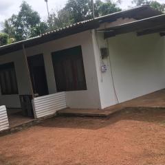 Tharuja Holiday Home