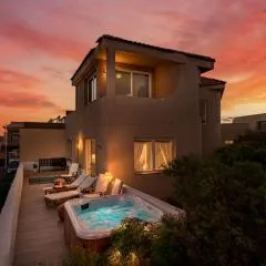 Medano Seaside Villa, Jacuzzi & Pool