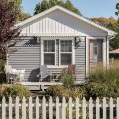 The Little Haven - Charming Coastal Cottage