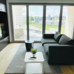 New Studio in center with Terrac and Parking