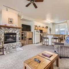 Village Point #212 - Private Hot Tub and Easy Access to Town and Slopes