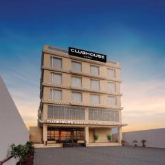 Clubhouse Hotel by CheckIn Morbi