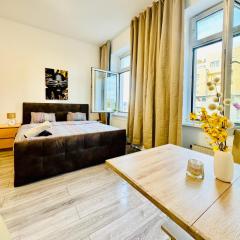 Comfy 3BR in a Shared Apt, 10Min to FAC Platz