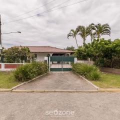 Linda Casa 30m da Praia em Floripa RTT1905