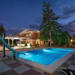 Villa Granada Garden Deluxe