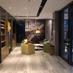 IU Hotel Kunming Jinma Bijifang Joy City