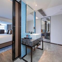 Echarm Hotel Wuhan Keting Polar Ocean World