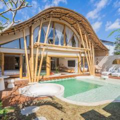 NEW! Villa Bamboo Nest - 3BR Villa in Kerobokan